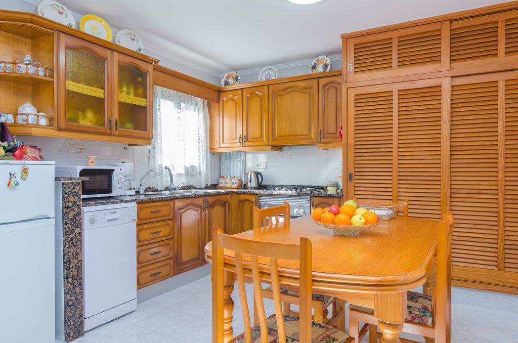 Celedonia Villa Лукмахор Екстериор снимка