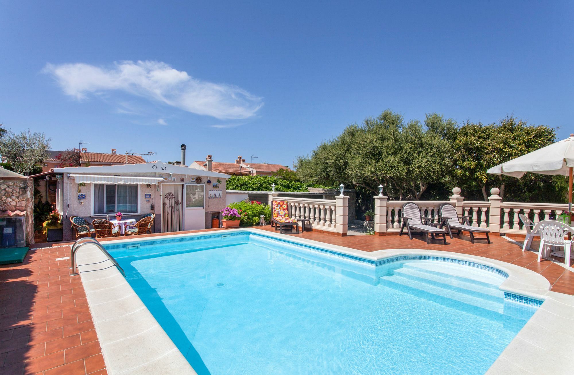 Celedonia Villa Лукмахор Екстериор снимка